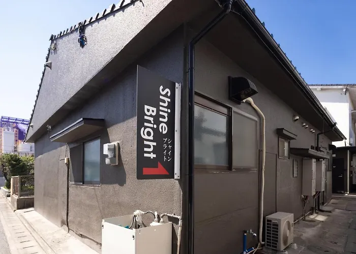 Guest House Shine Bright